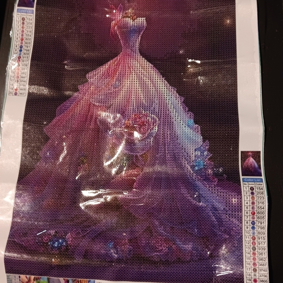 Elegant Purple Ballgown Diamond Art 30x40 - Picture 5 of 6